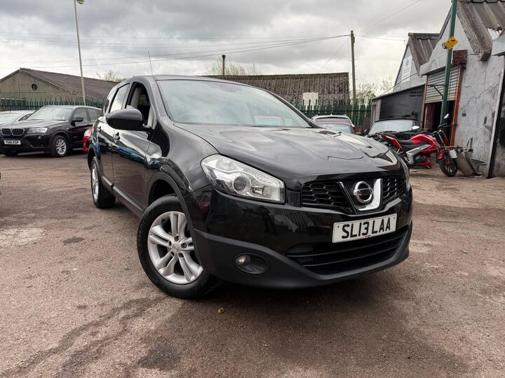Nissan Qashqai+2 1.6 Acenta 2WD Euro 5 (s/s) 5dr Nissan Qashqai+2 1.6 Acenta 2WD Euro 5 (s/s) 5dr