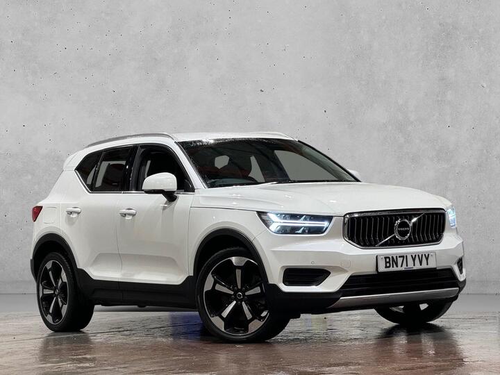 Volvo XC40 1.5h T5 Twin Engine Recharge 10.7kWh Inscription Auto Euro 6 (s/s) 5dr