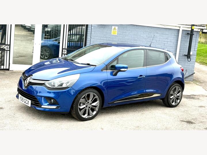 Renault Clio 0.9 TCe Iconic Euro 6 (s/s) 5dr