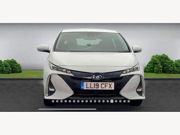 Toyota Prius 1.8 VVT 8.8kWh Business Edition Plus CVT Euro 6 (s/s) 5dr