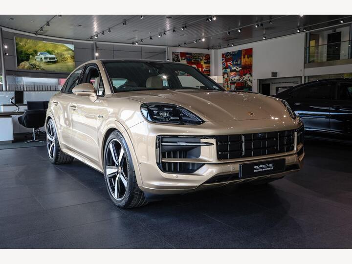 Porsche Cayenne 3.0 V6 E-Hybrid 25.9kWh TiptronicS 4WD Euro 6 (s/s) 5dr