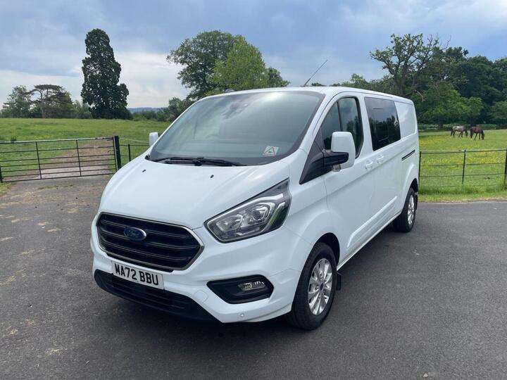 Ford TRANSIT CUSTOM 2.0 300 EcoBlue Limited Crew Van L2 H1 Euro 6 (s/s) 5dr Ford TRANSIT CUSTOM 2.0 300 EcoBlue Limited Crew Van L2 H1 Euro 6 (s/s) 5dr