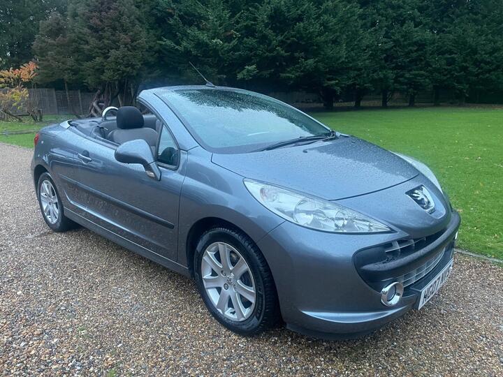 Peugeot 207 CC 1.6 16v Sport 2dr Peugeot 207 CC 1.6 16v Sport 2dr