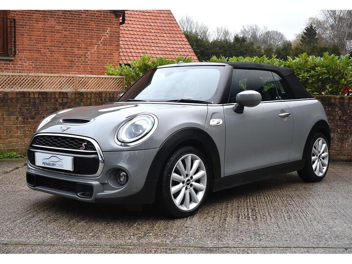 MINI Convertible 2.0 Cooper S Classic Steptronic Euro 6 (s/s) 2dr