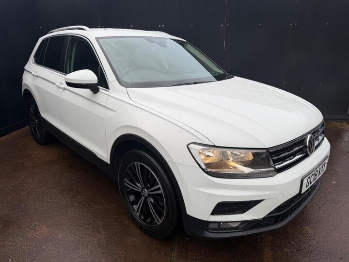 Volkswagen Tiguan 2.0 TDI SE Navigation Euro 6 (s/s) 5dr