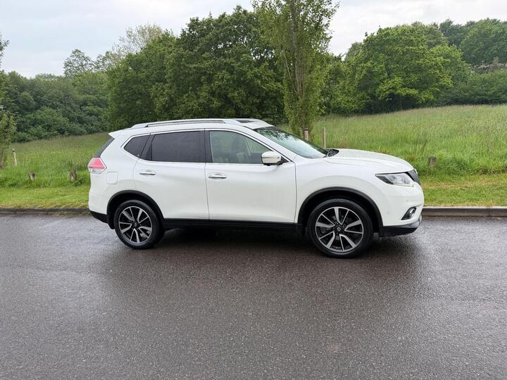Nissan X-Trail 1.6 DCi Tekna 4WD Euro 6 (s/s) 5dr Nissan X-Trail 1.6 DCi Tekna 4WD Euro 6 (s/s) 5dr