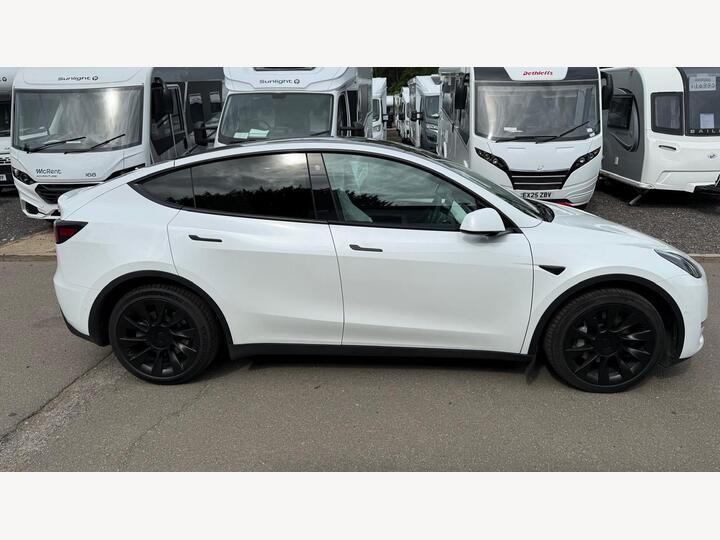 Tesla Model Y (Dual Motor) Long Range Auto 4WDE 5dr