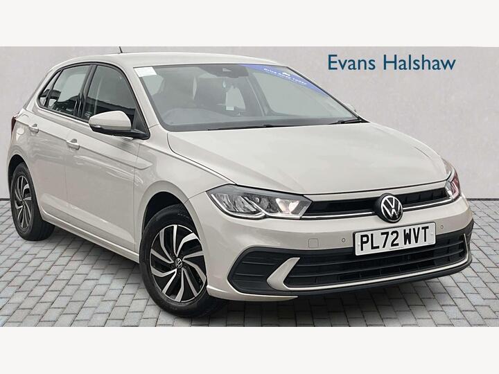 Volkswagen POLO HATCHBACK 1.0 TSI Life Euro 6 (s/s) 5dr Volkswagen POLO HATCHBACK 1.0 TSI Life Euro 6 (s/s) 5dr