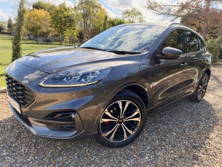 Ford KUGA 2.5 EcoBoost Duratec 14.4kWh ST-Line X CVT Euro 6 (s/s) 5dr