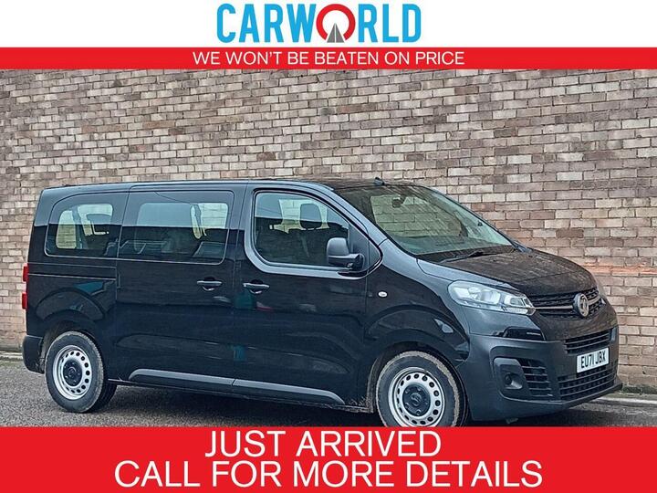 Vauxhall VIVARO LIFE 1.5 Turbo D Edition M SWB Euro 6 (s/s) 5dr (9 Seat) Vauxhall VIVARO LIFE 1.5 Turbo D Edition M SWB Euro 6 (s/s) 5dr (9 Seat)