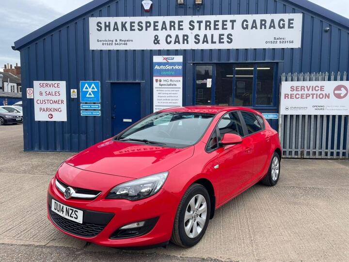 Vauxhall ASTRA 1.4 16v Design Euro 5 5dr