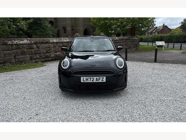 MINI Convertible 1.5 Cooper Exclusive Steptronic Euro 6 (s/s) 2dr MINI Convertible 1.5 Cooper Exclusive Steptronic Euro 6 (s/s) 2dr