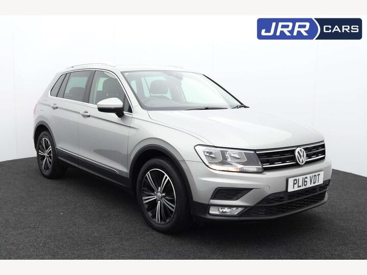 Volkswagen TIGUAN 2.0 TDI BlueMotion Tech SE Navigation Euro 6 (s/s) 5dr