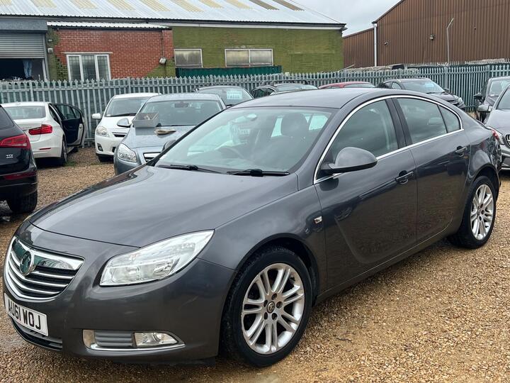 Vauxhall Insignia 1.8 16V Exclusiv Euro 5 5dr