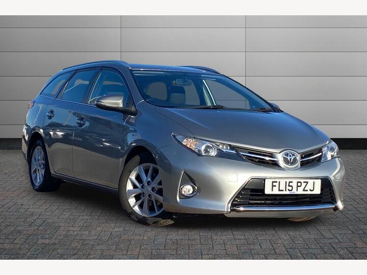 Toyota Auris 1.33 Dual VVT-i Icon Touring Sports Euro 5 (s/s) 5dr