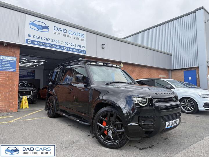 Land Rover DEFENDER 3.0 D300 MHEV X-Dynamic HSE Auto 4WD Euro 6 (s/s) 5dr