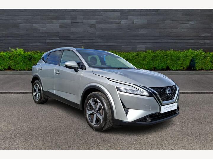 Nissan Qashqai 1.3 DIG-T MHEV N-Connecta XTRON Euro 6 (s/s) 5dr