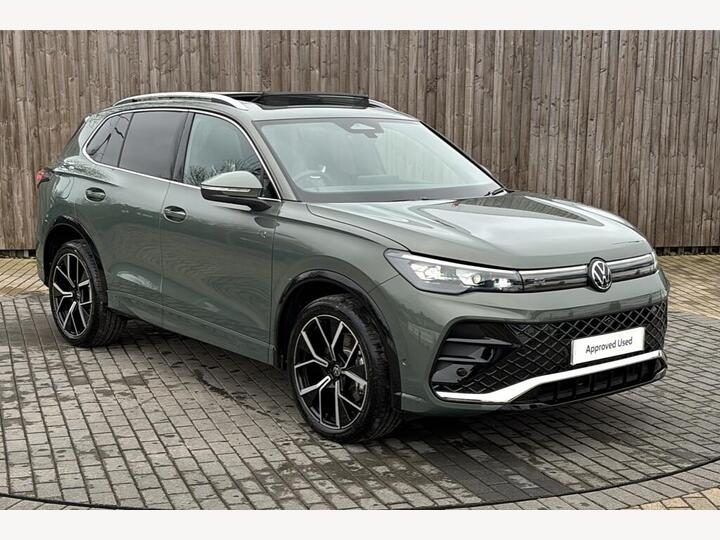 Volkswagen Tiguan 1.5 TSI EHybrid 19.7kWh R-Line DSG Euro 6 (s/s) 5dr
