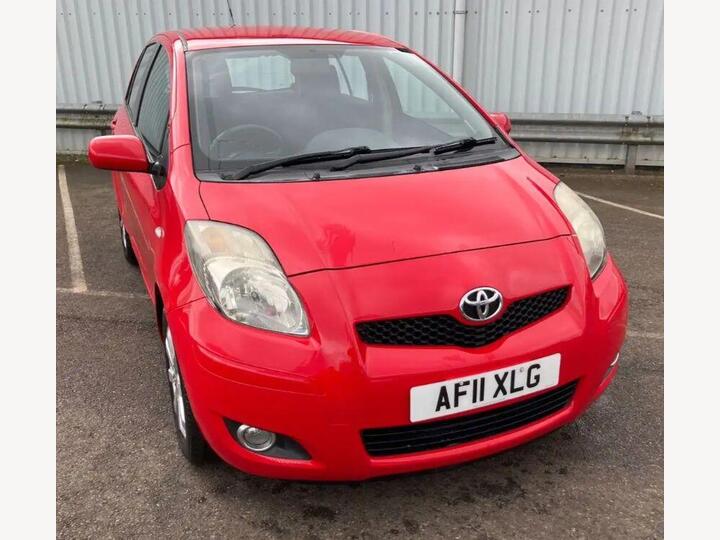 Toyota Yaris 1.33 Dual VVT-i T Spirit Euro 5 (s/s) 5dr