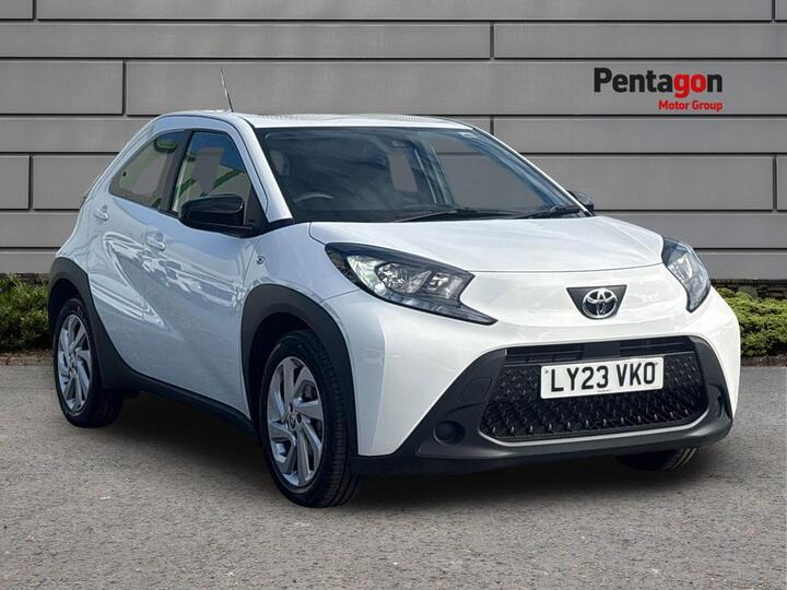 Toyota Aygo X 1.0 VVT-i Pure X-shift Euro 6 (s/s) 5dr