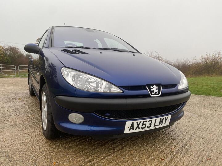 Peugeot 206 1.4 16v SE 5dr (a/c, Climate Control) Peugeot 206 1.4 16v SE 5dr (a/c, Climate Control)