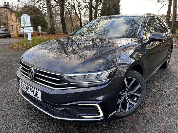 Volkswagen Passat 1.4 TSI 13kWh GTE DSG Euro 6 (s/s) 5dr Volkswagen Passat 1.4 TSI 13kWh GTE DSG Euro 6 (s/s) 5dr