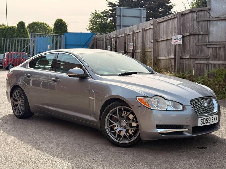 Jaguar XF 3.0d V6 Premium Luxury Auto Euro 5 4dr