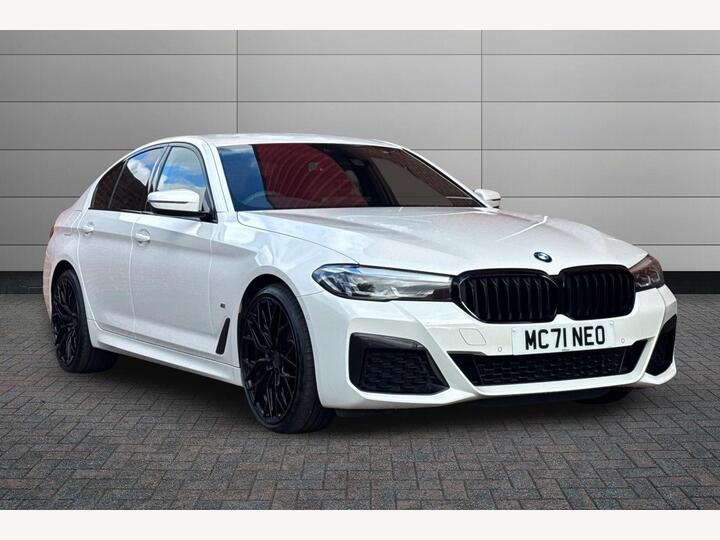 BMW 5 Series 3.0 530d MHT M Sport Steptronic XDrive Euro 6 (s/s) 4dr