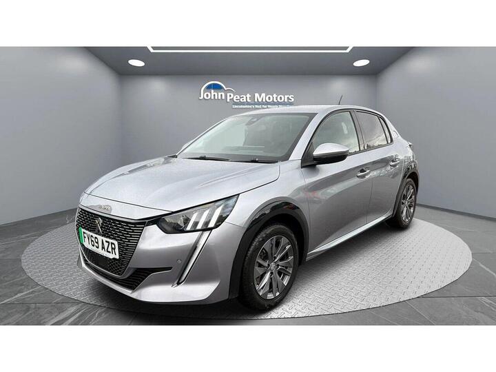 Peugeot E-208 50kWh Allure Auto 5dr Peugeot E-208 50kWh Allure Auto 5dr