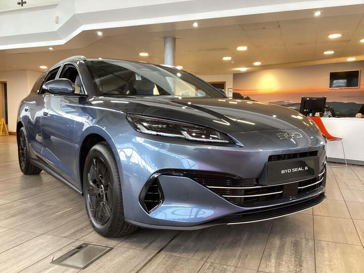 BYD Seal 6 1.5 10kWh Boost CVT Auto Euro 6 (s/s) 5dr