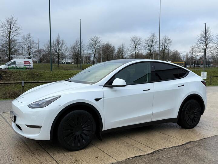 Tesla Model Y Auto RWD 5dr