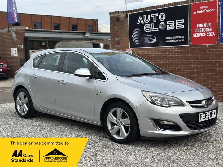 Vauxhall Astra 1.6i SRi Euro 6 5dr Vauxhall Astra 1.6i SRi Euro 6 5dr