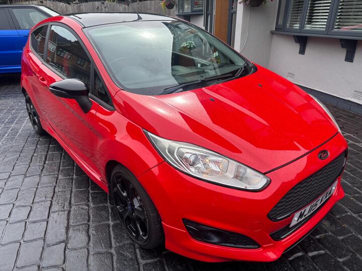 Ford Fiesta 1.0T EcoBoost Zetec S Red Edition Euro 6 (s/s) 3dr
