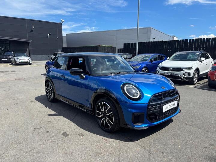 MINI Cooper 1.5C Sport Steptronic Euro 6 (s/s) 3dr
