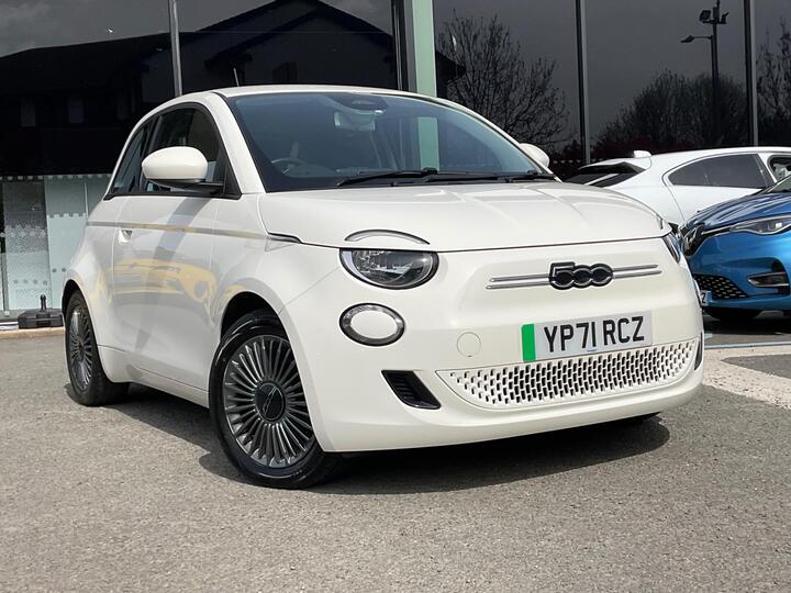 Fiat 500e 42kWh Icon Auto 3dr
