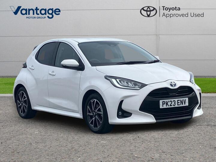 Toyota Yaris 1.5 VVT-h Design E-CVT Euro 6 (s/s) 5dr