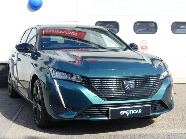 Peugeot E-308 SW 54kWh Allure Auto 5dr Peugeot E-308 SW 54kWh Allure Auto 5dr