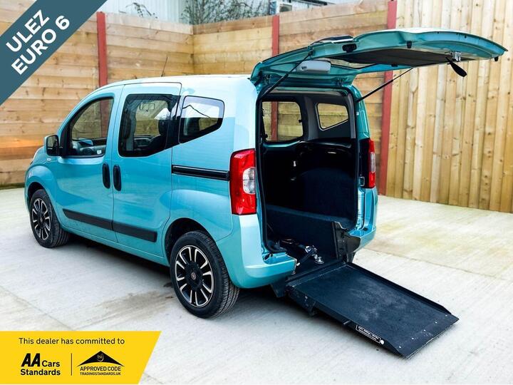 Fiat QUBO 1.3 MultiJet Lounge Euro 6 5dr