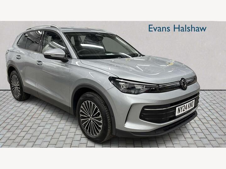 Volkswagen TIGUAN ESTATE 1.5 ETSI MHEV Match DSG Euro 6 (s/s) 5dr Volkswagen TIGUAN ESTATE 1.5 ETSI MHEV Match DSG Euro 6 (s/s) 5dr