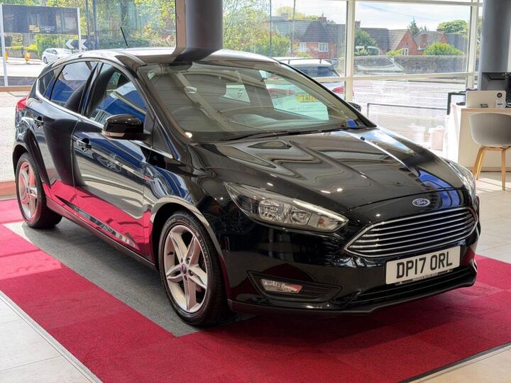 Ford FOCUS 1.0T EcoBoost Zetec Edition Euro 6 (s/s) 5dr