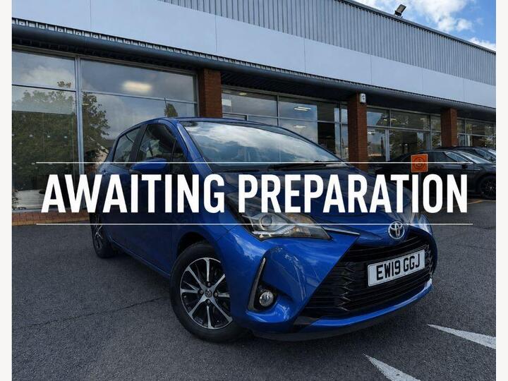 Toyota Yaris 1.5 VVT-h Icon Tech E-CVT Euro 6 (s/s) 5dr Toyota Yaris 1.5 VVT-h Icon Tech E-CVT Euro 6 (s/s) 5dr