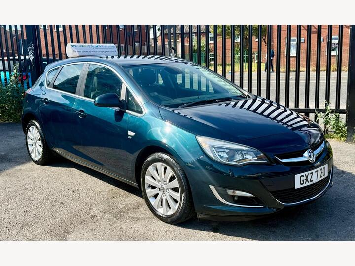 Vauxhall Astra 2.0 CDTi Elite Auto Euro 5 5dr