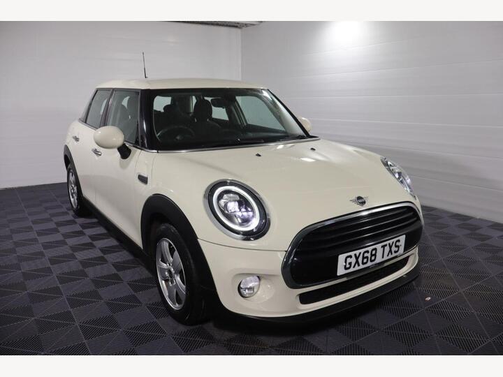 MINI HATCH 1.5 Cooper Steptronic Euro 6 (s/s) 5dr