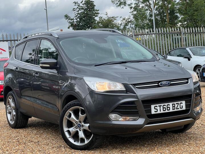 Ford Kuga 2.0 TDCi Titanium AWD Euro 6 (s/s) 5dr
