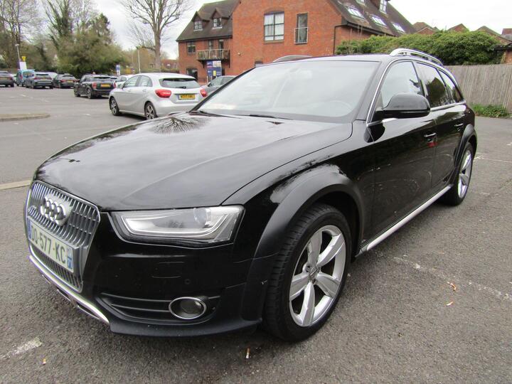 Audi A4 Allroad 2.0 TDi S-TRONIC QUATTRO 5DR AUTO LHD