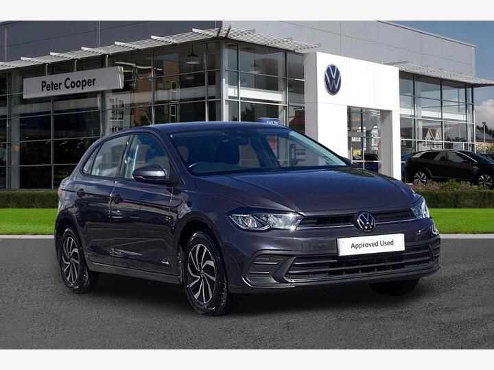 Volkswagen Polo 1.0 TSI Life Euro 6 (s/s) 5dr Volkswagen Polo 1.0 TSI Life Euro 6 (s/s) 5dr