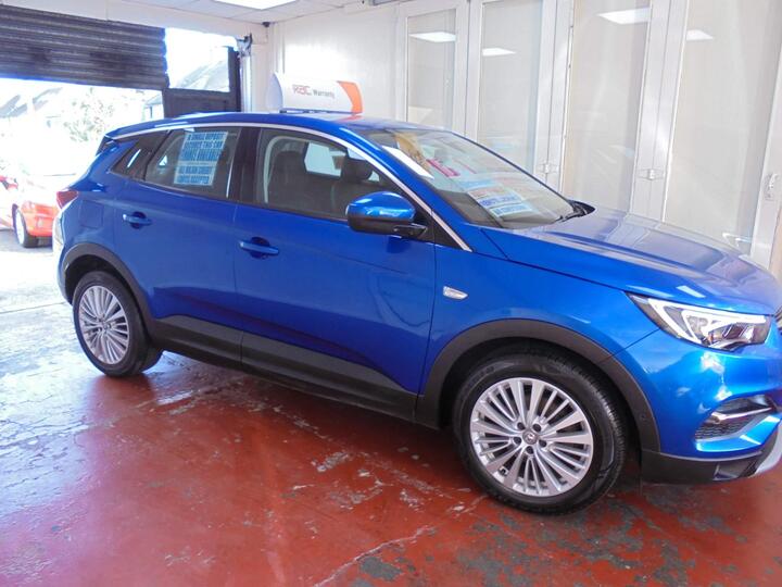 Vauxhall Grandland X 1.2 Turbo Tech Line Nav Euro 6 (s/s) 5dr