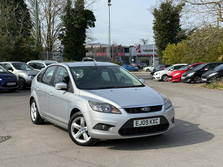 Ford Focus 1.6 Zetec 5dr