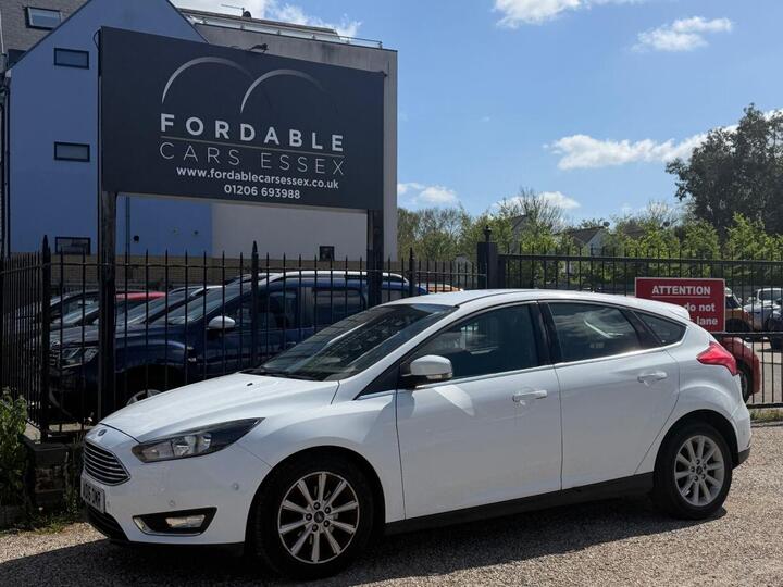 Ford FOCUS 1.0T EcoBoost Titanium Euro 6 (s/s) 5dr
