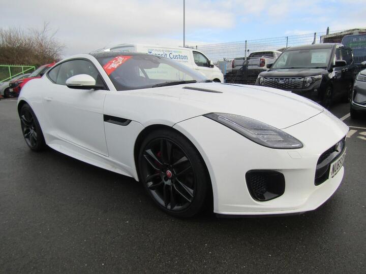 Jaguar F-TYPE 2.0i Chequered Flag Auto Euro 6 (s/s) 2dr